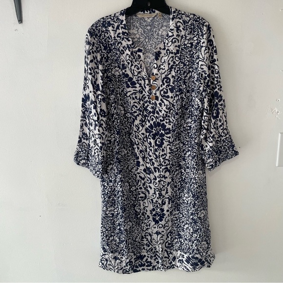 Soft Surroundings Navy White Contrasting Print Knee Length Dress 37218 - Picture 2 of 10